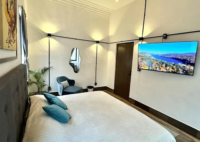 Great Bright 3 Apartment